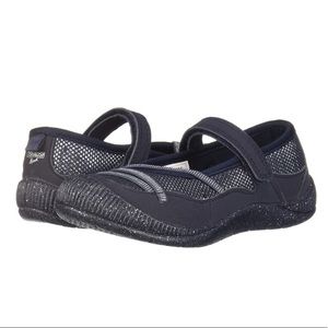 2/$40 OshKosh Mary Jane Navy Shoes Sizes 6 10